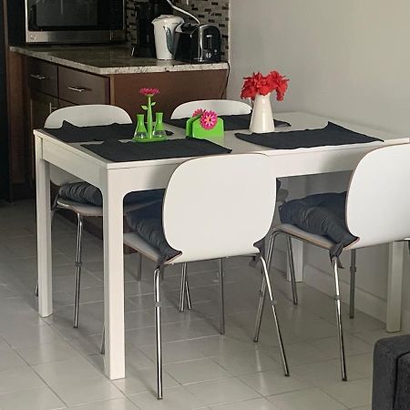 Obera Beach #104 Appartement Freeport Buitenkant foto